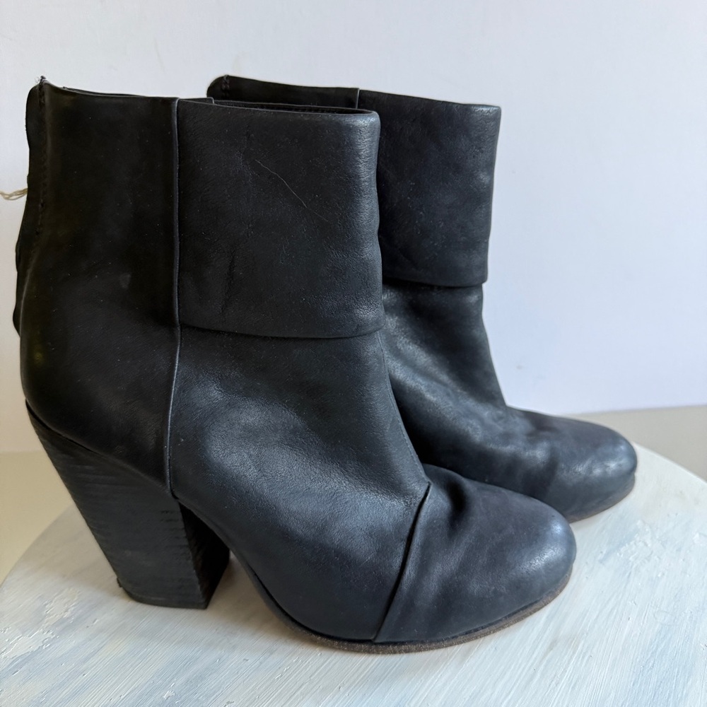 Rag & Bone Classic Newbury Black Ankle Bootie Size 6.5 - Picture 5 of 15